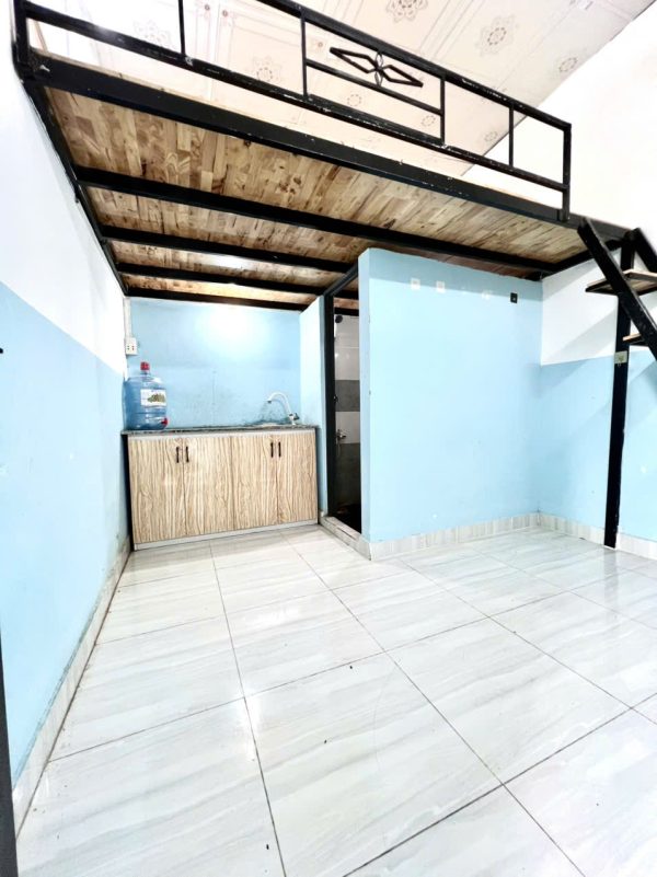 Số 165 Nguyễn Văn Lượng