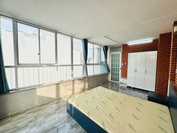 Số 300/35 Nguyễn Thái Sơn