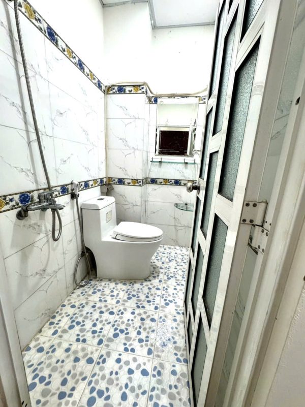 Số 207 Nguyễn Văn Lượng