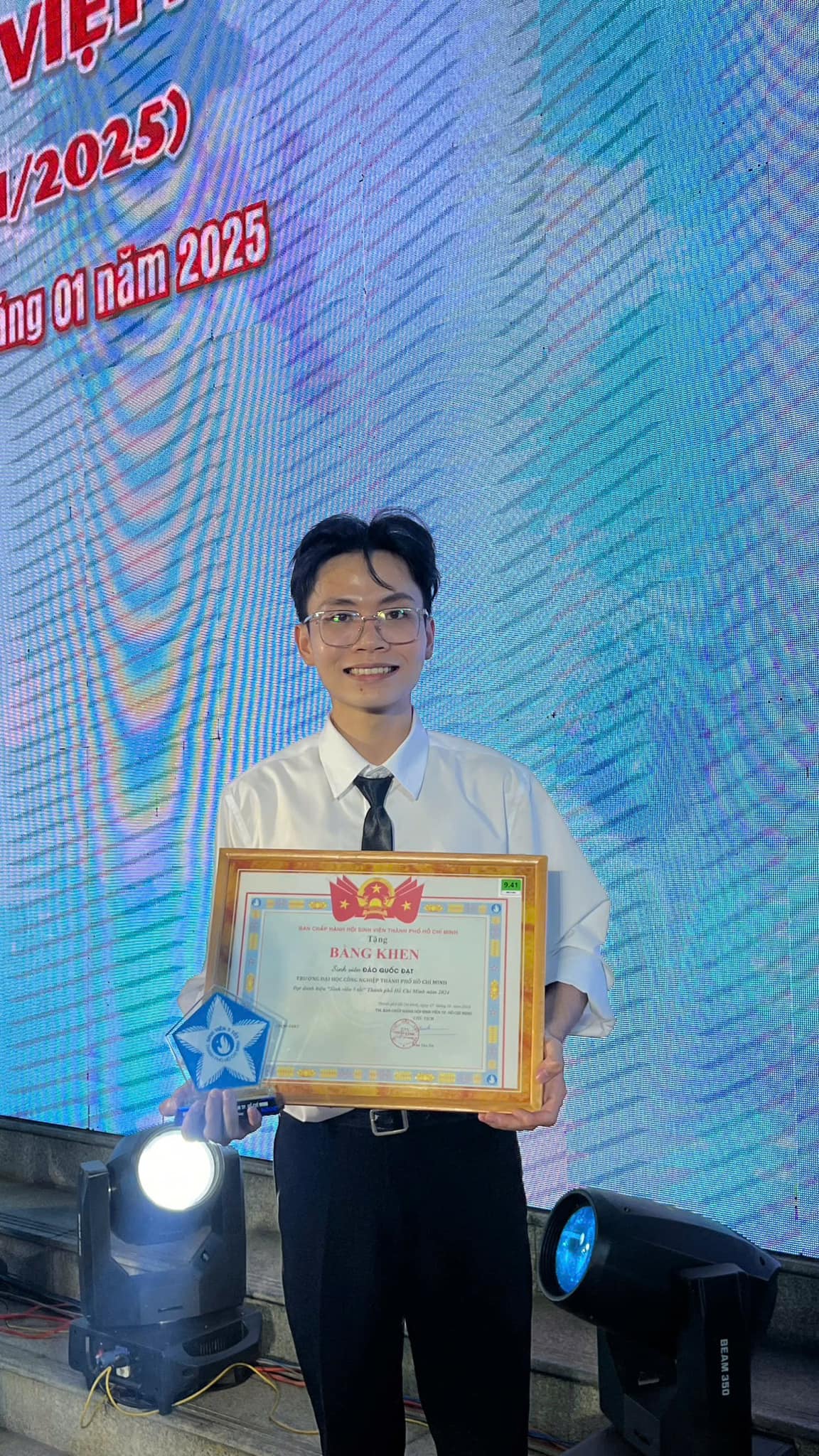 BÀI TUYÊN DƯƠNG SINH VIÊN TIÊU BIỂU THÁNG 4/2025 DANH HIỆU SINH VIÊN 5 TỐT CẤP THÀNH PHỐ