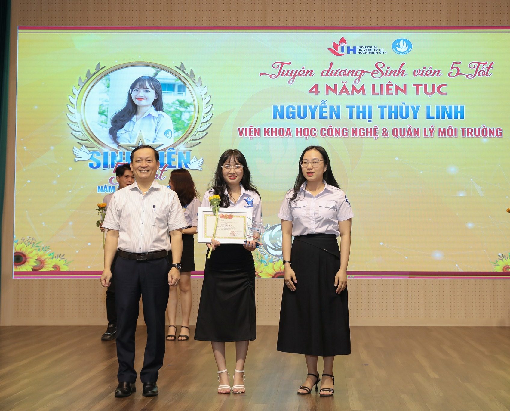 BÀI TUYÊN DƯƠNG SINH VIÊN TIÊU BIỂU THÁNG 5/2025 DANH HIỆU SINH VIÊN 5 TỐT CẤP TRƯỜNG