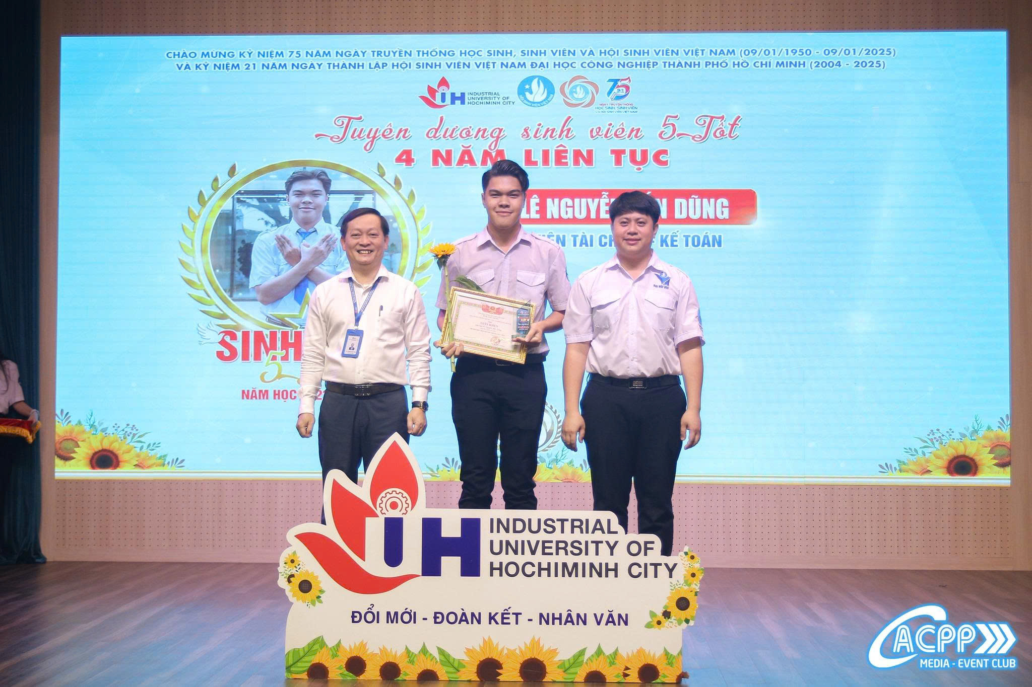 BÀI TUYÊN DƯƠNG SINH VIÊN TIÊU BIỂU THÁNG 2/2026 DANH HIỆU SINH VIÊN 5 TỐT CẤP THÀNH PHỐ