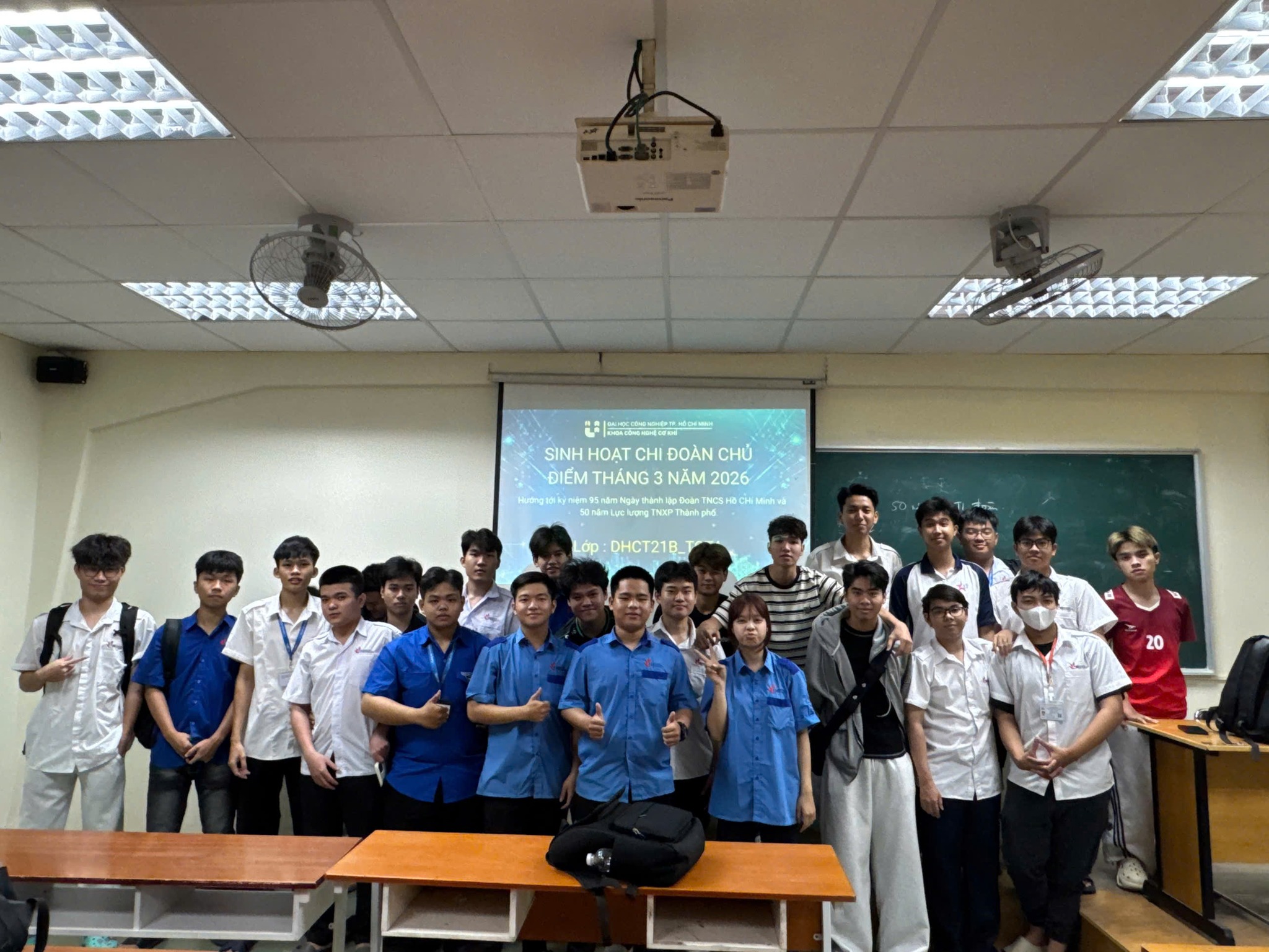 THÁNG THANH NIÊN 2026 – TUỔI TRẺ IUH XUNG KÍCH, SÁNG TẠO, TÌNH NGUYỆN VÌ CỘNG ĐỒNG