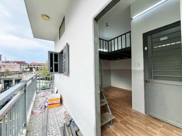Địa chỉ: 256/43 Dương Quảng Hàm