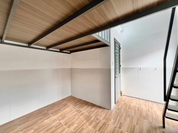 Địa chỉ: 256/43 Dương Quảng Hàm