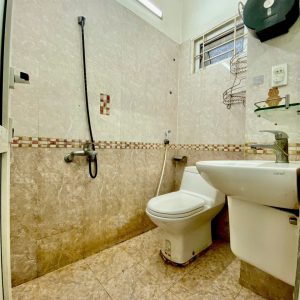 226/25 Nguyễn Thái Sơn - Image 2