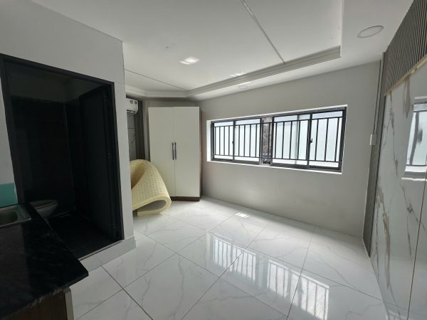 Địa chỉ: 350 Nguyễn Văn Lượng
