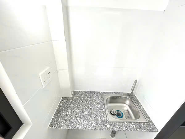 Địa chỉ: 499/6/46 Quang Trung