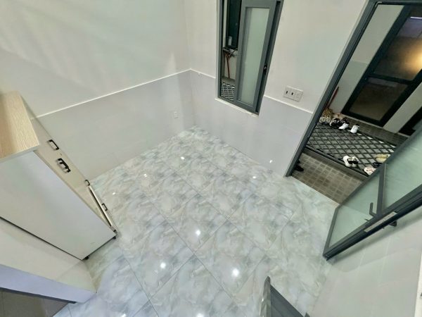 Địa chỉ 496/9/24R Dương Quảng Hàm