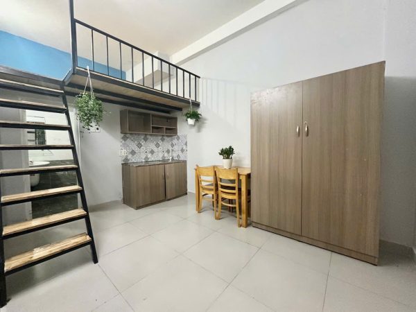 Địa chỉ: 364/5 Dương Quảng Hàm